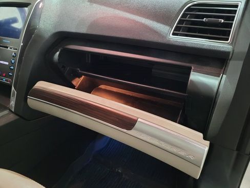 Used 2018 Ford Explorer Limited w/ Equipment Group 301A image 65