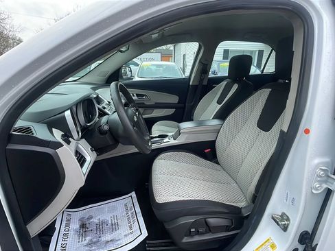 Used 2014 Chevrolet Equinox LS AWD/4WD image 10