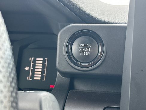 Certified 2025 Toyota Tacoma SR5 image 20