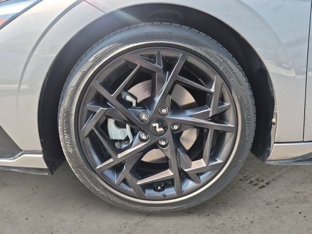 Used 2024 Hyundai Elantra N Line FWD image 9