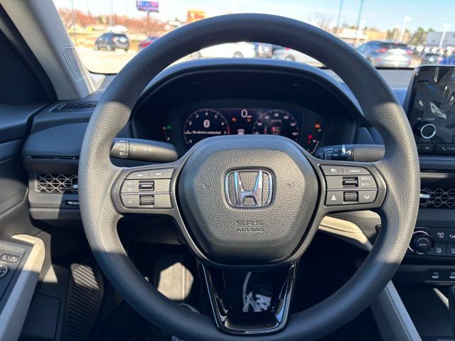 Certified 2025 Honda Accord SE image 13