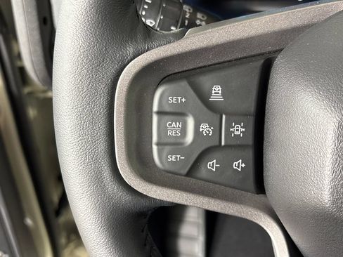 New 2026 Ford Bronco Outer Banks AWD/4WD image 18