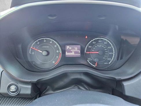 Used 2019 Subaru Crosstrek 2.0i Premium w/ Popular Package #2 image 11