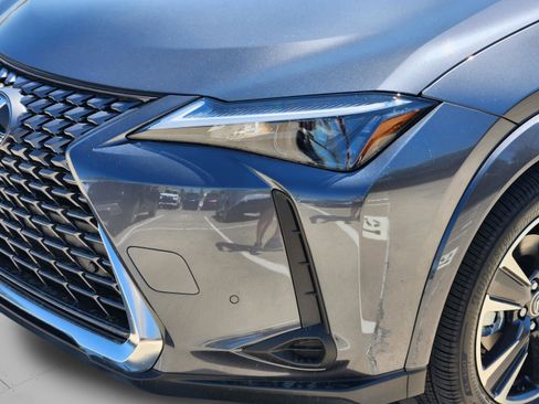 New 2026 Lexus UX 300h FWD image 5