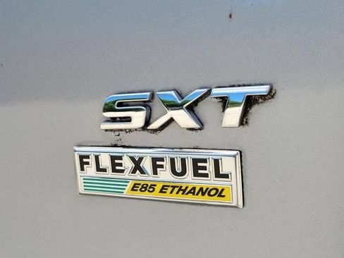 Used 2014 Dodge Grand Caravan SXT FWD image 6