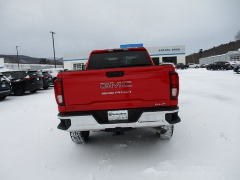 Certified 2024 GMC Sierra 2500 SLE w/ SLE Value Package; image 6