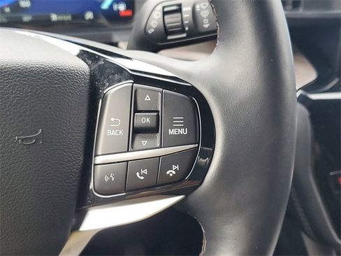 Certified 2022 Ford Explorer Platinum w/ Equipment Group 601A image 17