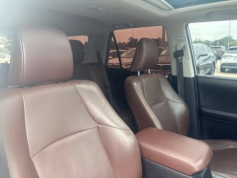 Used 2016 Toyota 4Runner Limited AWD/4WD image 28