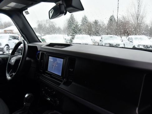 Used 2023 Ford Bronco Big Bend image 14