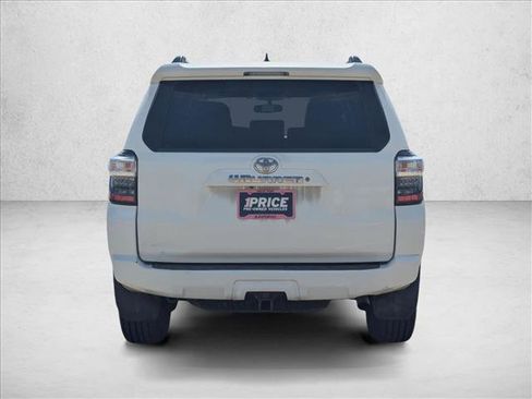 Used 2019 Toyota 4Runner SR5 Premium RWD image 7