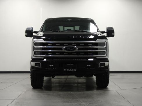 Used 2024 Ford F250 Platinum w/ Tremor Off-Road Package AWD/4WD image 9