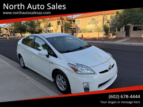 Used 2011 Toyota Prius Five image 1