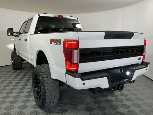 Used 2022 Ford F250 Platinum image 7