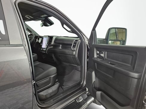 New 2026 RAM 3500 Tradesman AWD/4WD image 37
