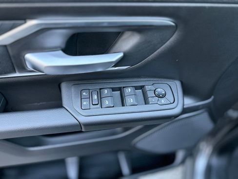 New 2026 RAM 1500 Big Horn AWD/4WD image 18