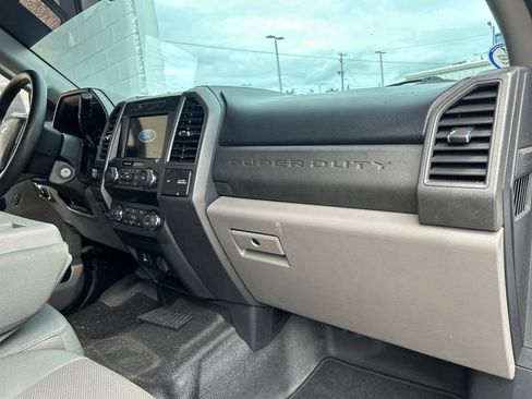 Used 2021 Ford F250 XL w/ STX Appearance Package AWD/4WD image 15