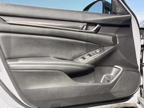 Used 2022 Honda Accord Sport Special Edition image 9