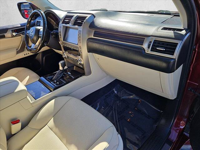 Used 2020 Lexus GX 460 Premium w/ Premium Package AWD/4WD image 23
