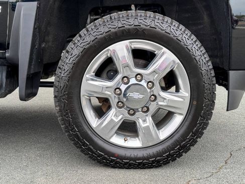 Used 2017 Chevrolet Silverado 2500 LTZ w/ Duramax Plus Package AWD/4WD image 16