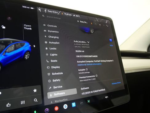 Used 2021 Tesla Model Y Long Range image 23