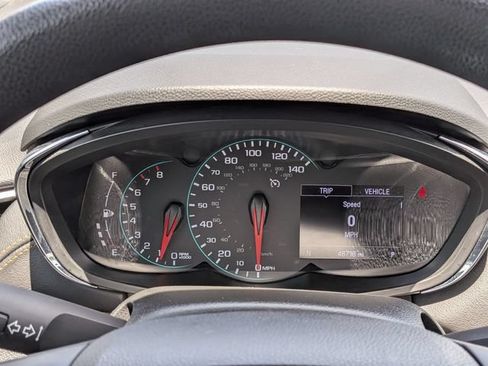 Used 2019 Chevrolet Trax LT FWD image 26