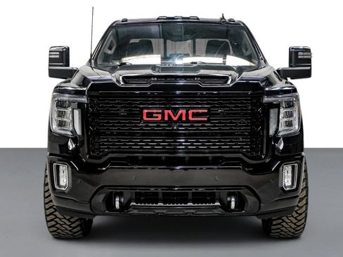 Used 2020 GMC Sierra 2500 Denali w/ Denali Ultimate Package AWD/4WD image 3