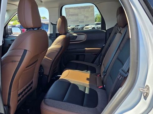 New 2026 Ford Bronco Sport Outer Banks AWD/4WD image 13