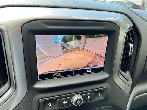 Used 2025 GMC Sierra 2500 Pro AWD/4WD image 32
