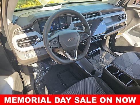 New 2027 Chevrolet Bolt LT w/ Comfort Package FWD image 15