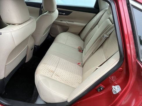 Used 2017 Nissan Altima 2.5 S w/ Power Driver Seat Package FWD image 16