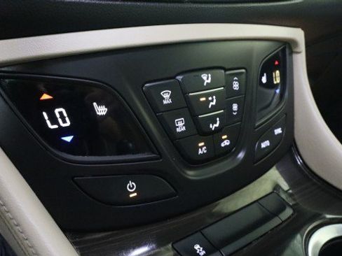Used 2020 Buick Envision Preferred FWD image 16