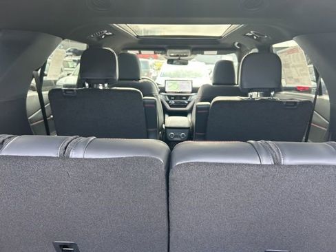 New 2026 Ford Explorer ST image 13