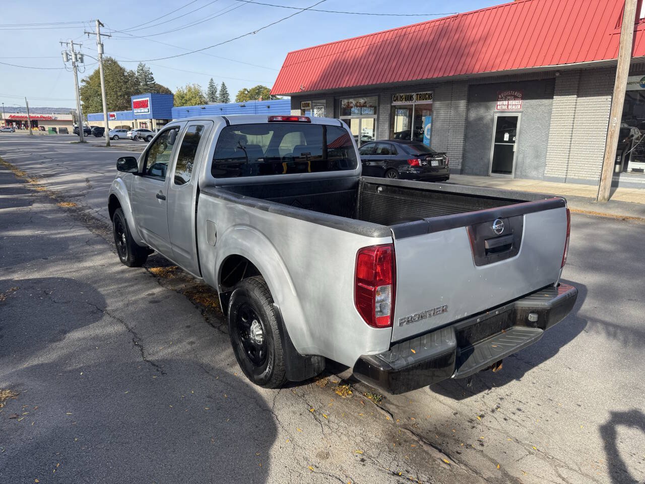 Used 2017 Nissan Frontier S RWD image 7