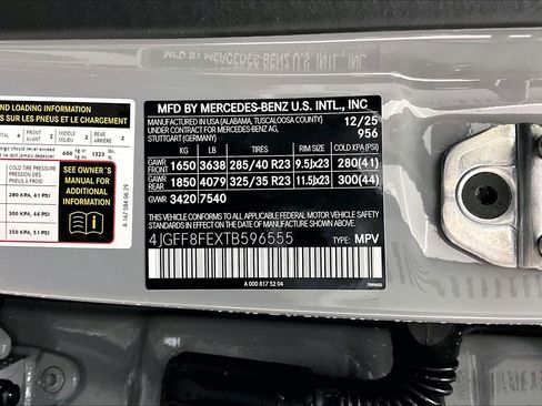 New 2026 Mercedes-Benz GLS 580 4MATIC image 15