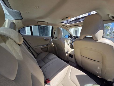 Used 2013 Volvo S60 T5 image 43