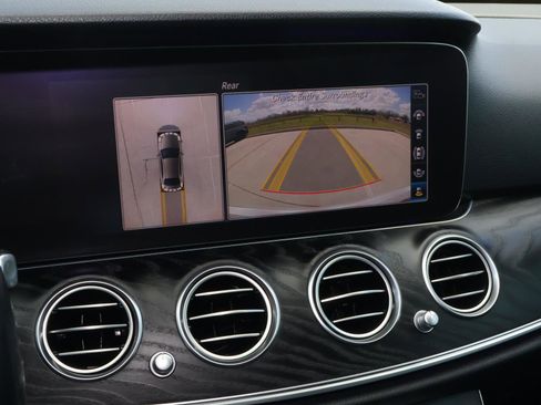 Used 2020 Mercedes-Benz E 350 Sedan w/ Parking Assistance Package image 26