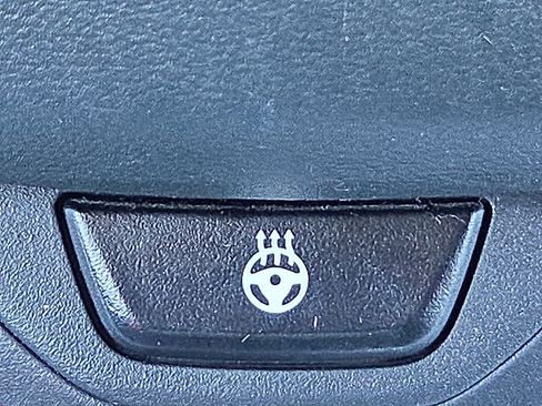 Used 2019 BMW X3 xDrive30i w/ Driving Assistance Package image 22