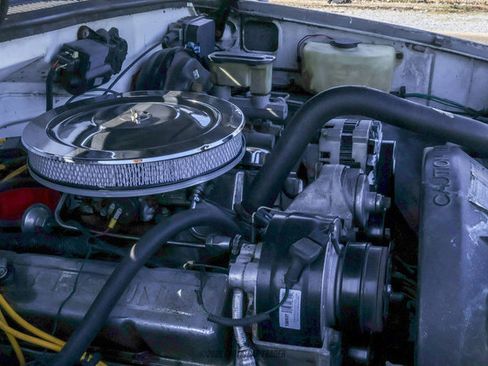 Used 1989 Chevrolet Silverado 1500 2WD Regular Cab image 18