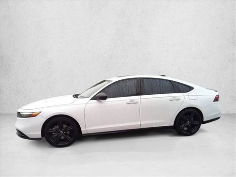 Used 2023 Honda Accord Sport image 8