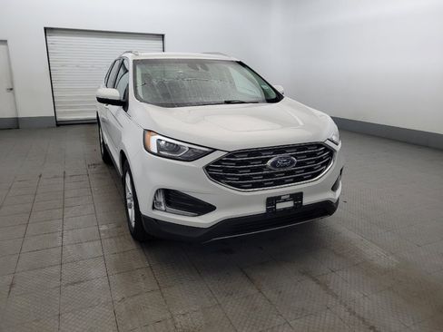 Used 2019 Ford Edge SEL AWD/4WD image 14