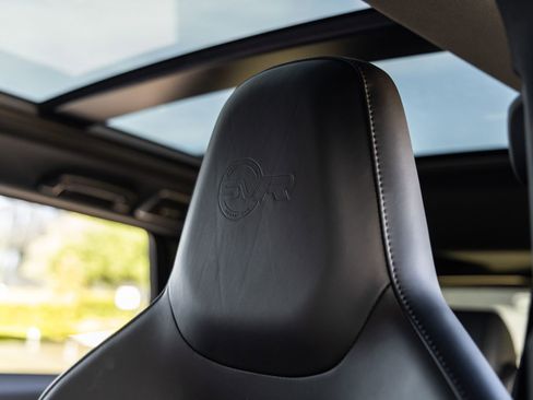 Used 2021 Land Rover Range Rover Sport SVR image 27