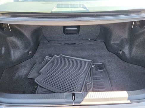 Used 2016 Lexus ES 350 w/ Navigation System Package image 30