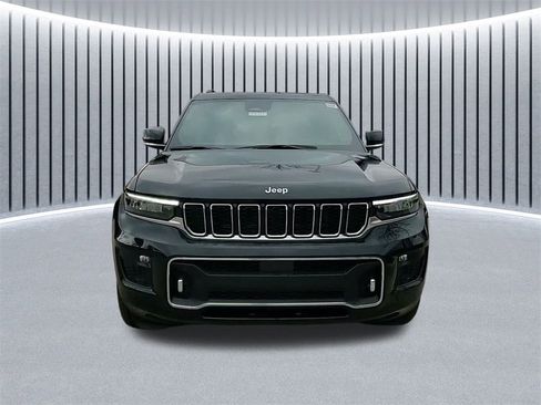 New 2025 Jeep Grand Cherokee L Overland w/ Trailer Tow Package image 21