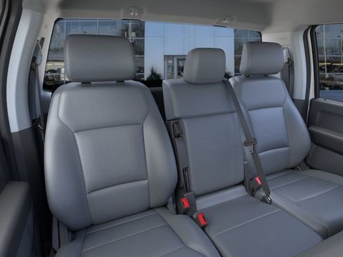 New 2026 Ford F250 XL w/ XL Driver Assist Package AWD/4WD image 11