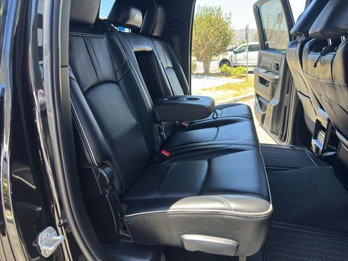 Used 2023 RAM 2500 Limited AWD/4WD image 28