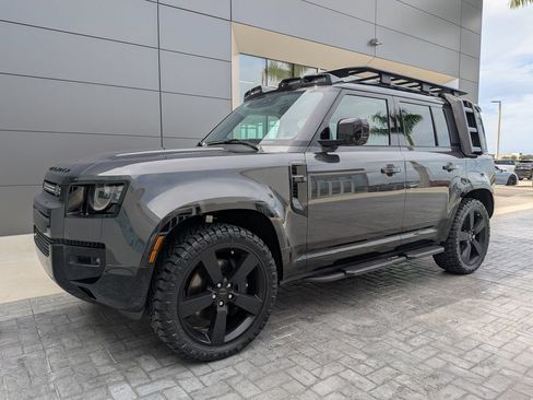 New 2026 Land Rover Defender 110 X-Dynamic SE AWD/4WD image 2
