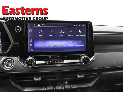 Used 2023 Chevrolet Colorado W/T RWD image 11