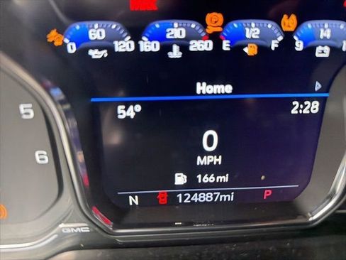 Used 2021 GMC Yukon SLT image 11