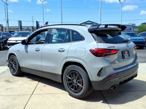 New 2026 Mercedes-Benz GLA 35 AMG 4MATIC image 7