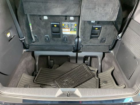 Used 2022 Toyota Sienna XSE FWD image 13